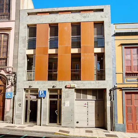 Urban Paradise 1 *